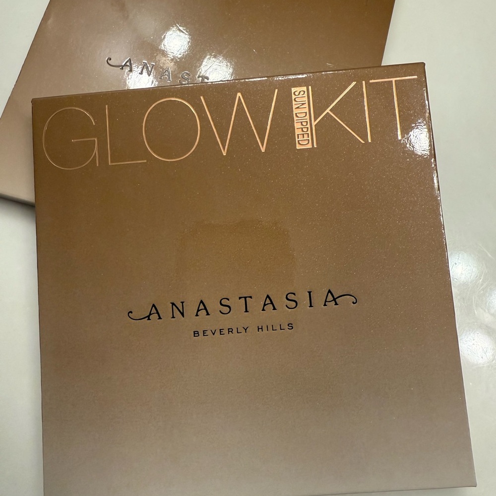 Anastasia Beverly Hills Glow Kit - Sun Dipped